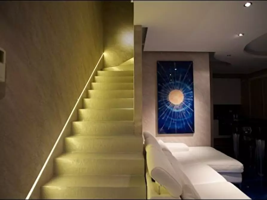 Immagine 21 di Casa semindipendente in vendita  a Lerici