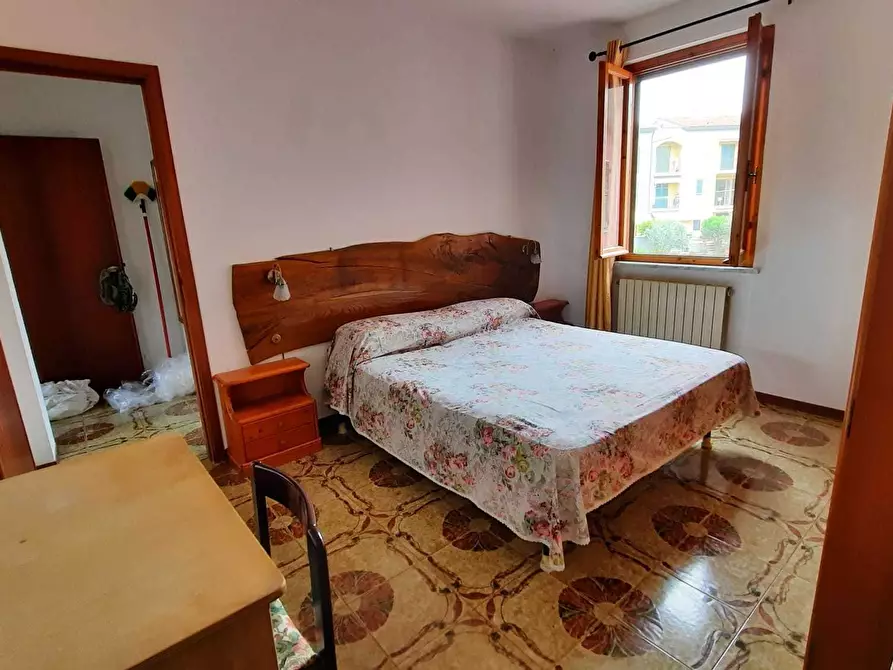 Immagine 8 di Porzione di casa in affitto  a Ameglia