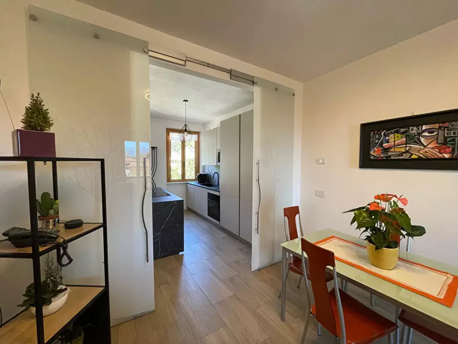 Immagine 6 di Quadrilocale in vendita  a Ameglia