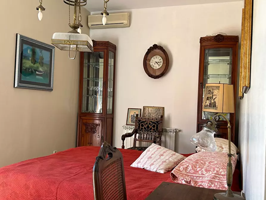 Immagine 24 di Quadrilocale in vendita  a Carrara