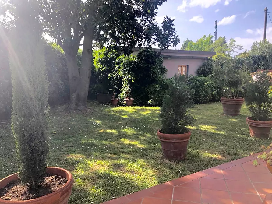 Immagine 3 di Casa semindipendente in vendita  a Castelnuovo Magra