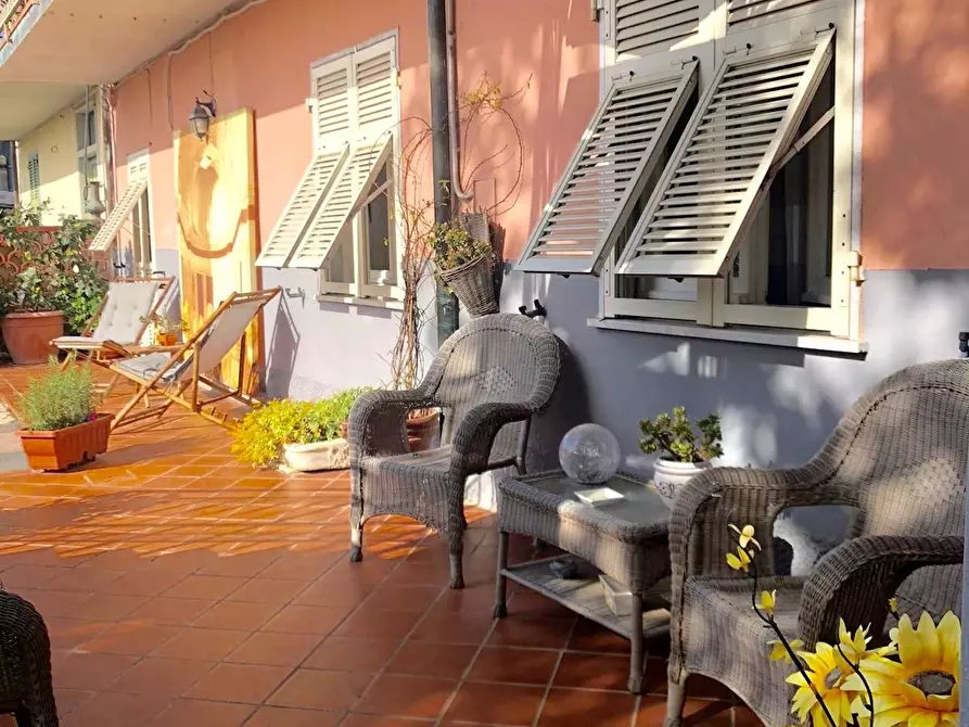 Immagine 6 di Casa semindipendente in vendita  a Castelnuovo Magra