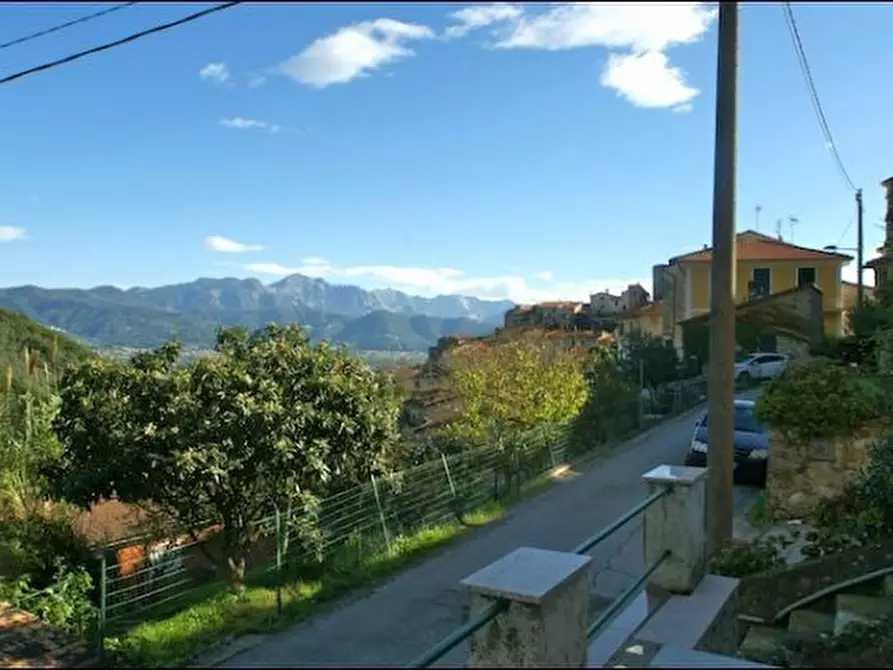 Immagine 6 di Trilocale in vendita  a Ameglia