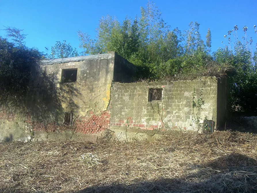 Immagine 4 di Terreno edificabile in vendita  a Ortonovo