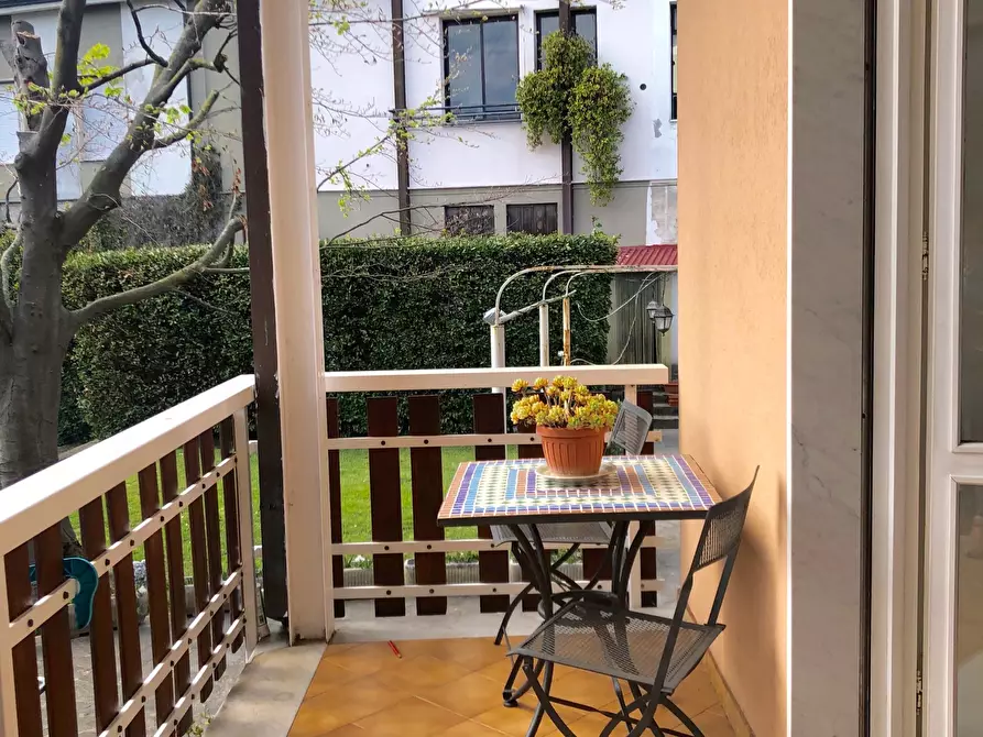 Immagine 14 di Casa bifamiliare in vendita  a Sarzana