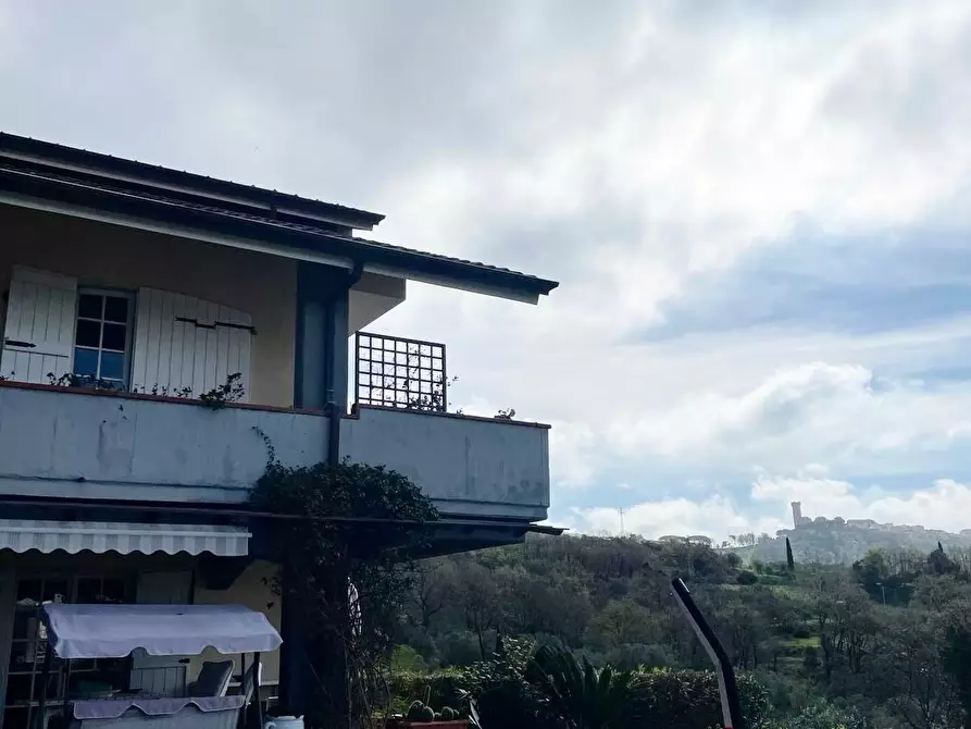 Immagine 26 di Casa indipendente in vendita  a Castelnuovo Magra