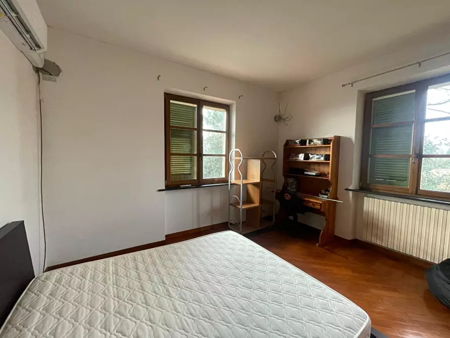 Immagine 19 di Villa in vendita  a Castelnuovo Magra