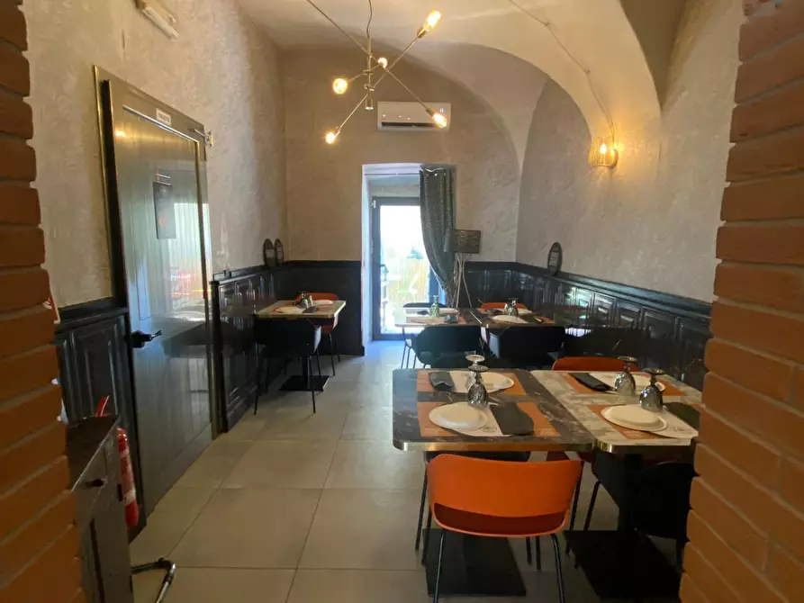 Immagine 4 di Bar / Ristorante in vendita  in via rossi a Sarzana