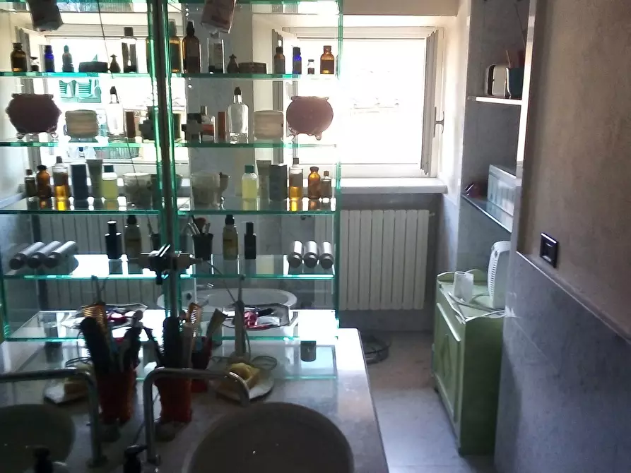 Immagine 5 di Appartamento in affitto  in Via Verdi 1B a Carrara