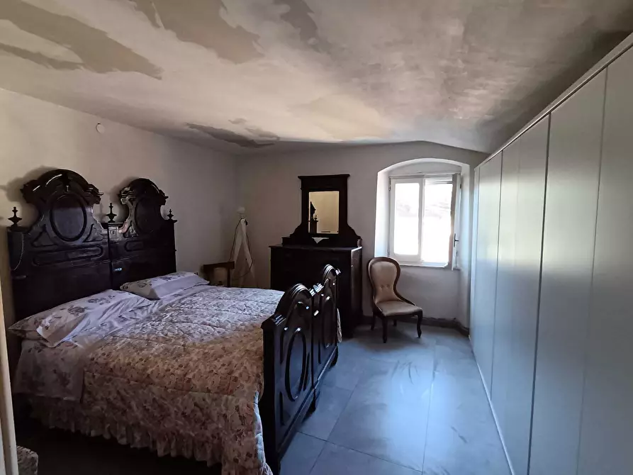 Immagine 18 di Appartamento in vendita  in via vitt. emanuele a Vezzano Ligure