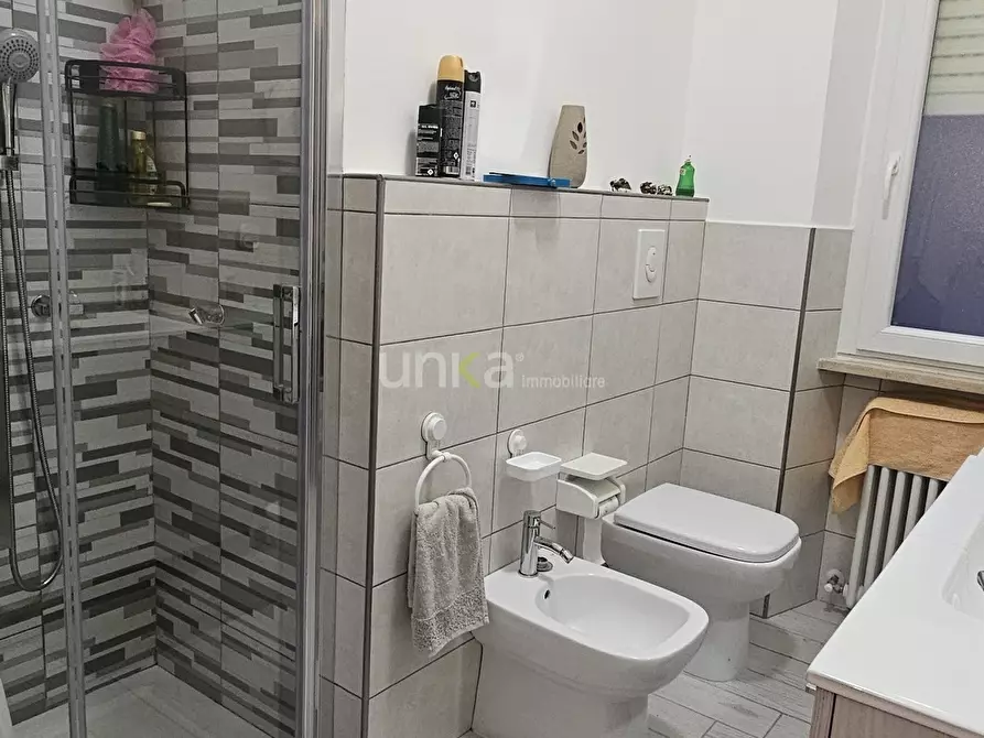 Immagine 12 di Appartamento in vendita  in Puccini snc a Jesi