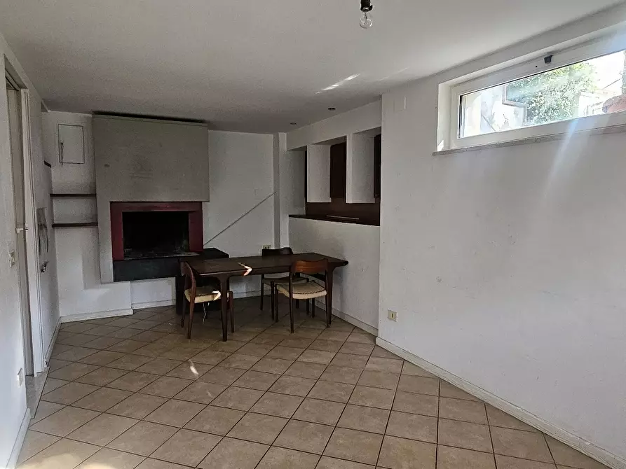 Immagine 11 di Casa indipendente in vendita  in Via Gioacchino Rossini 16 a Jesi