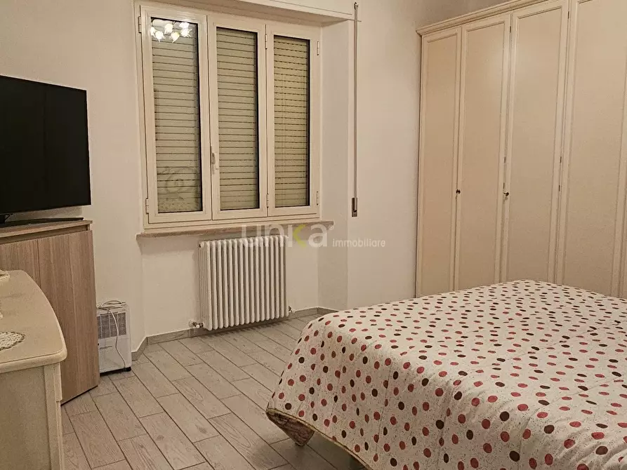 Immagine 10 di Appartamento in vendita  in Puccini snc a Jesi