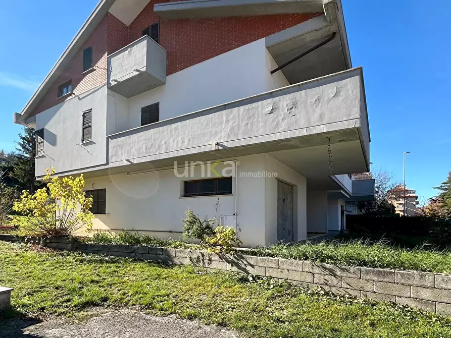 Immagine 2 di Appartamento in vendita  in Via Giuseppe Uncini snc a Jesi