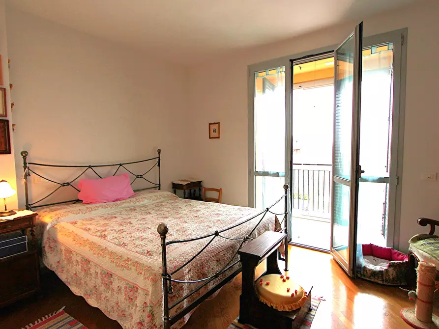 Immagine 26 di Appartamento in vendita  in Piazza Lorenzo D' Auria 3 a Valsamoggia