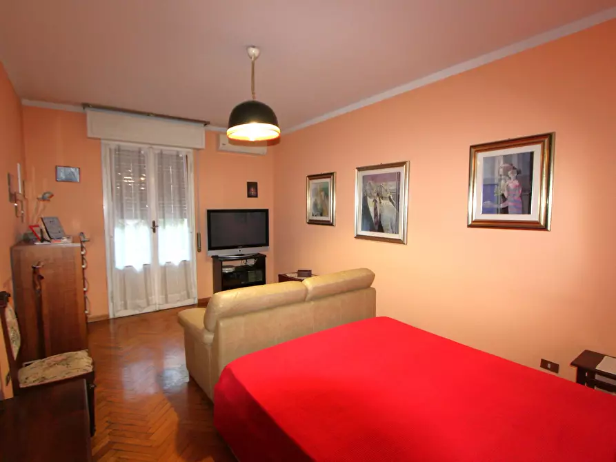 Immagine 7 di Appartamento in vendita  in Via G. Matteotti a Valsamoggia