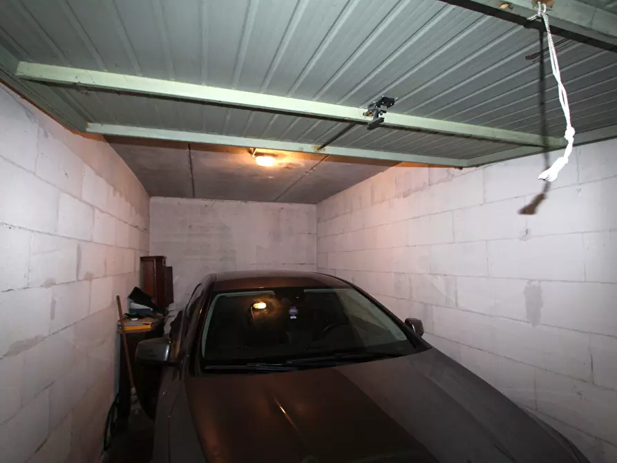 Immagine 17 di Appartamento in vendita  in Via A. Zanasi a Valsamoggia