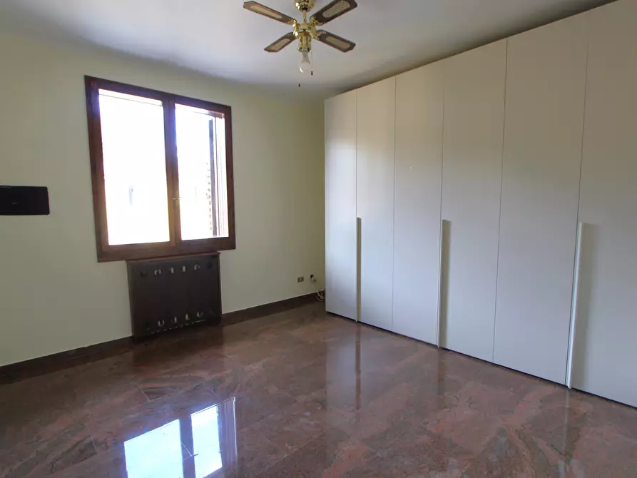 Immagine 15 di Appartamento in vendita  in Via zanasi a Valsamoggia