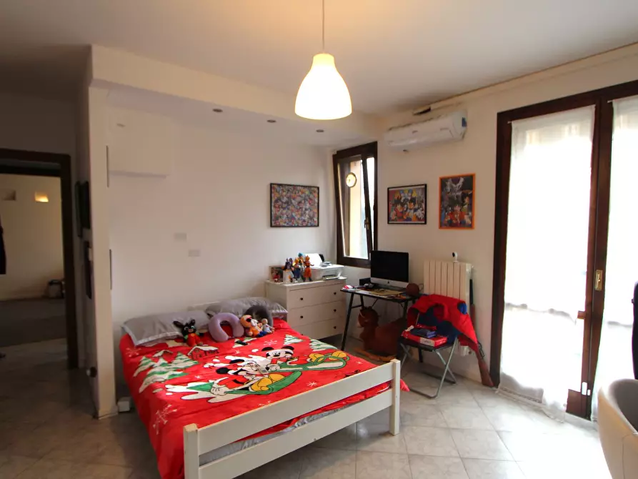 Immagine 30 di Appartamento in vendita  in Via E. Carnevali a Valsamoggia