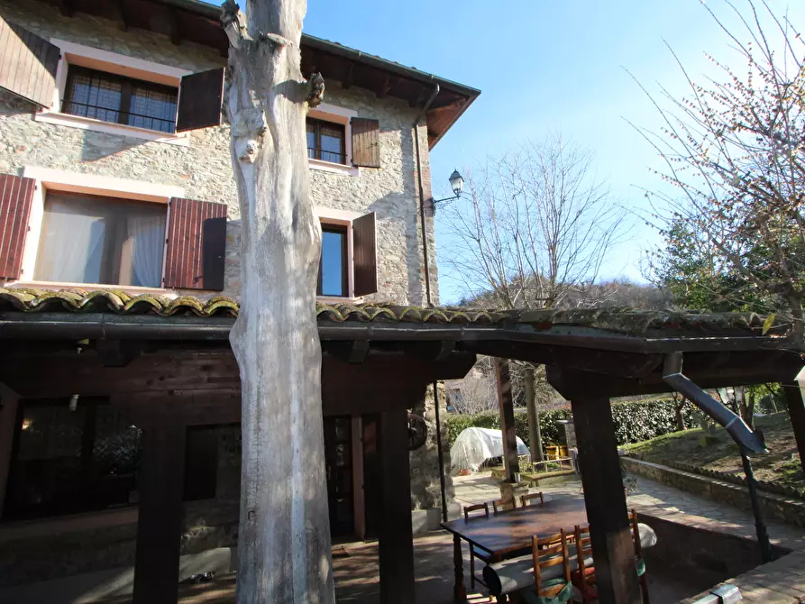 Immagine 14 di Porzione di casa in vendita  in Via Sant'Andrea a Valsamoggia