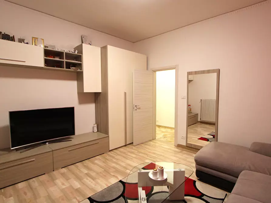 Immagine 1 di Appartamento in vendita  in Via Cesare Rocchi a Valsamoggia