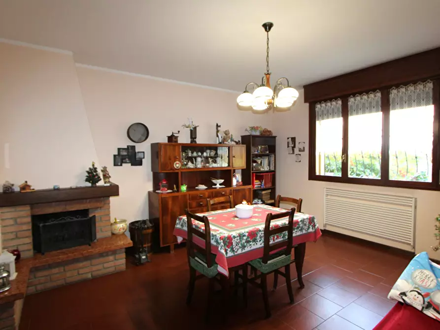 Immagine 6 di Villetta a schiera in vendita  in Via Generale Carlo Alberto dalla Chiesa a Valsamoggia