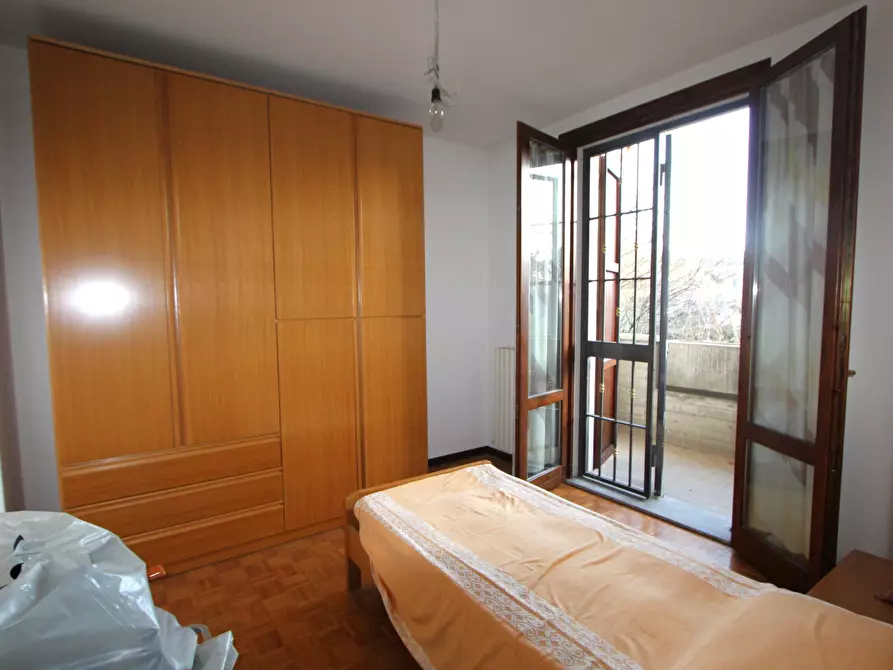 Immagine 32 di Villetta a schiera in vendita  in Via Pietro Nenni 26 a Valsamoggia