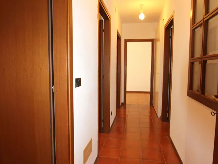 Immagine 26 di Appartamento in vendita  in Via Ugo la Malfa 15 a Valsamoggia