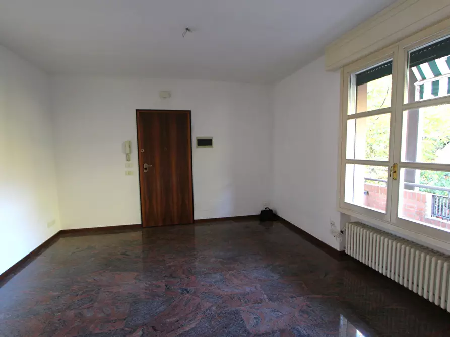 Immagine 19 di Appartamento in vendita  in Viale dell'Indipendenza a Valsamoggia