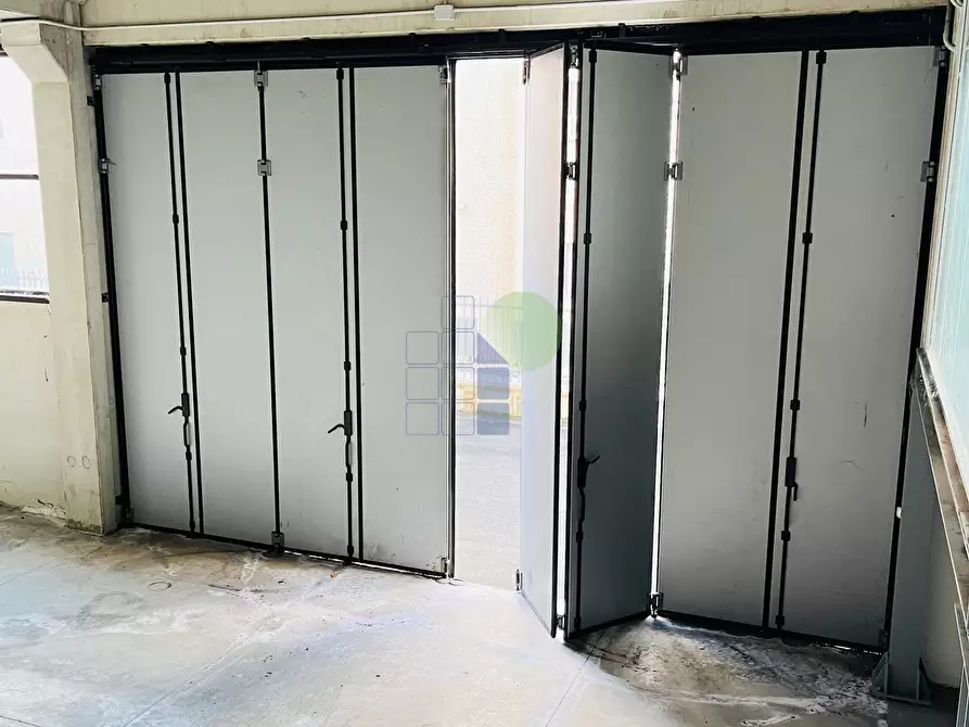 Immagine 11 di Attività artigianale in affitto  in Via Dell'Artigianato 43 a Livorno