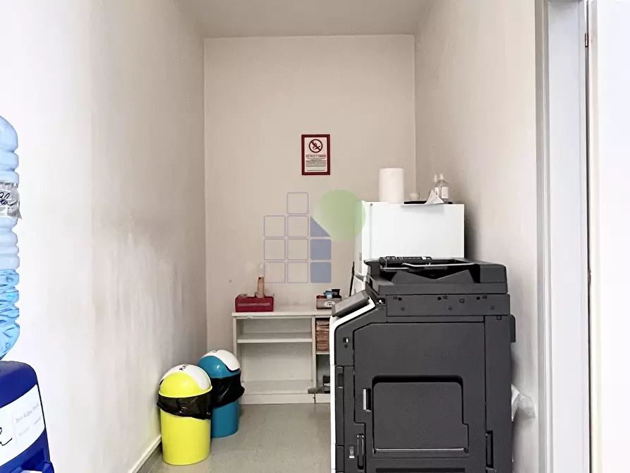 Immagine 18 di Ufficio in affitto  in Via L. da Vinci 35 a Livorno