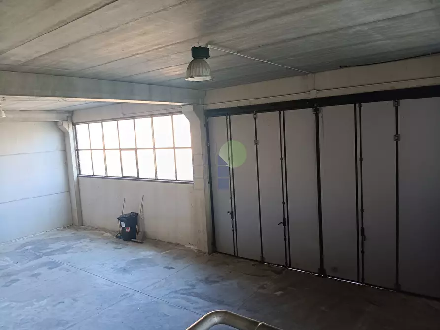 Immagine 13 di Attività artigianale in vendita  in Via dell'artigianato 43 a Livorno