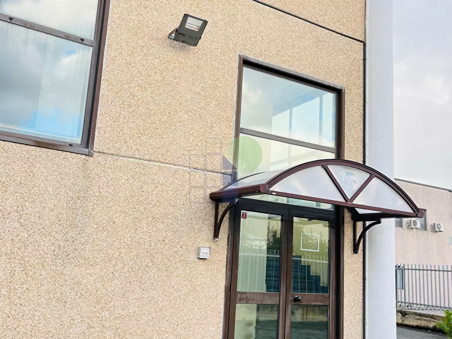 Immagine 23 di Attività artigianale in affitto  in Via Dell'Artigianato 43 a Livorno