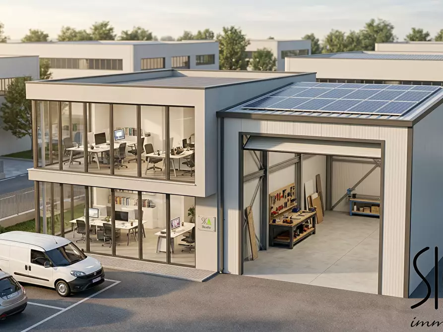 Immagine 3 di Capannone industriale in vendita  a Massa