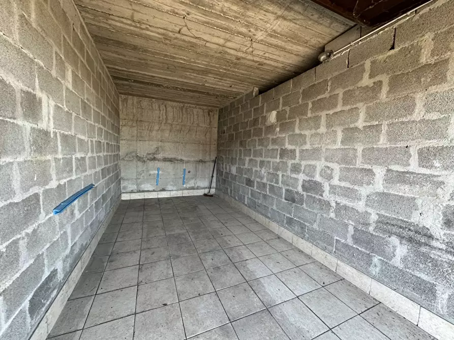 Immagine 5 di Garage in affitto  in Via Federico Tesio 1 a Dormelletto