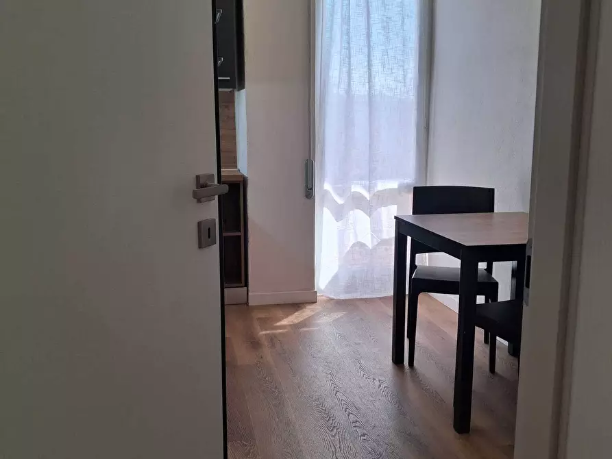 Immagine 12 di Bilocale in affitto  in Via Vittorio Veneto 1 a Arona