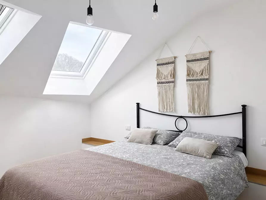 Immagine 10 di Bilocale in affitto  in Via alla Rocca 1 a Arona