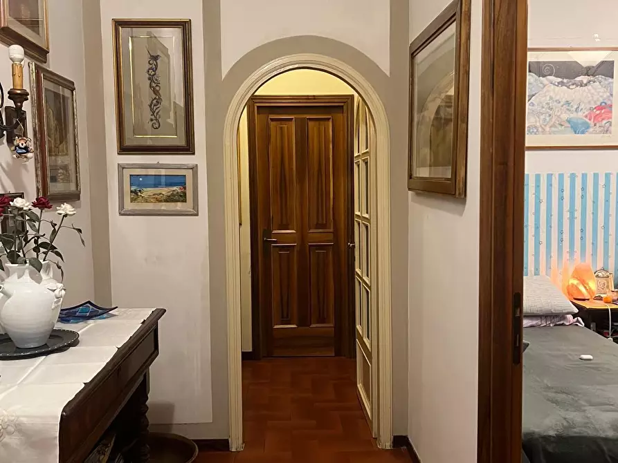 Immagine 14 di Pentalocale in vendita  in Via del Barco a Firenze