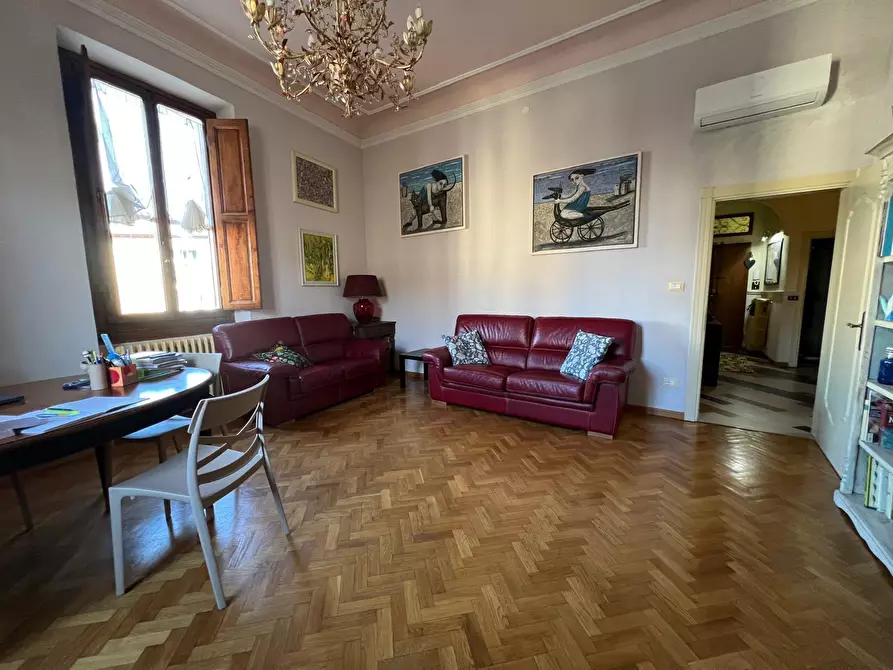 Immagine 1 di Quadrilocale in vendita  in Piazza Bernardo Tanucci a Firenze