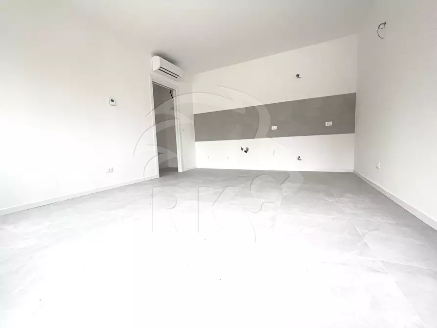 Immagine 1 di Bilocale in vendita  in via Triumvirato 20 a Bologna