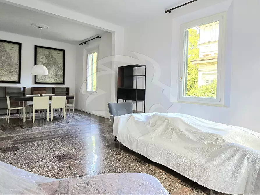 Immagine 4 di Pentalocale in affitto  a Bologna