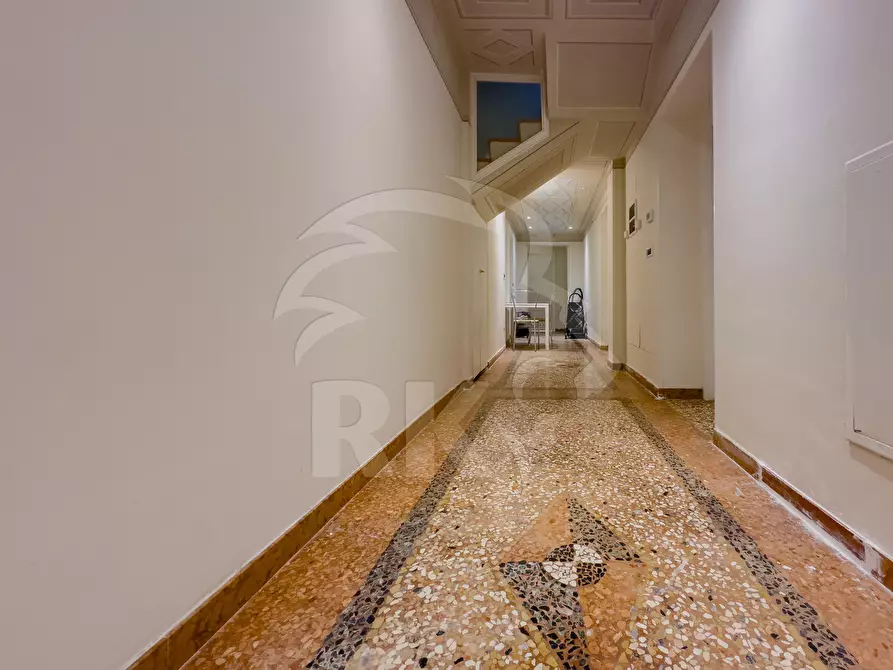 Immagine 8 di Villa in vendita  in Via Dotti 16 a Bologna