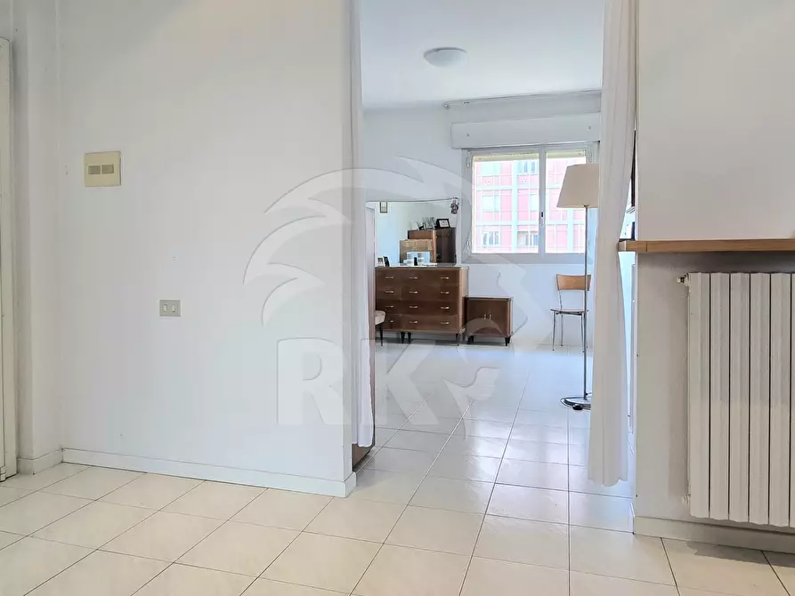 Immagine 25 di Pentalocale in vendita  in via cellini 11 a Bologna