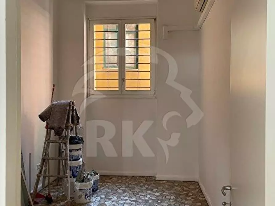 Immagine 29 di Locale commerciale in affitto  in via Milazzo a Bologna