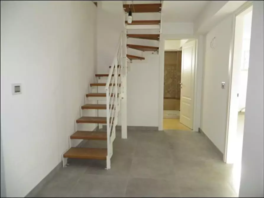 Immagine 2 di Villa in vendita  in TRAVERSA SERRAMENDOLA a Siracusa