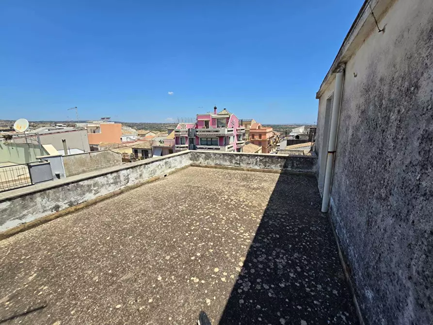 Immagine 13 di Terratetto in vendita  in Via Vittorio Emanuele III 288 a Canicattini Bagni