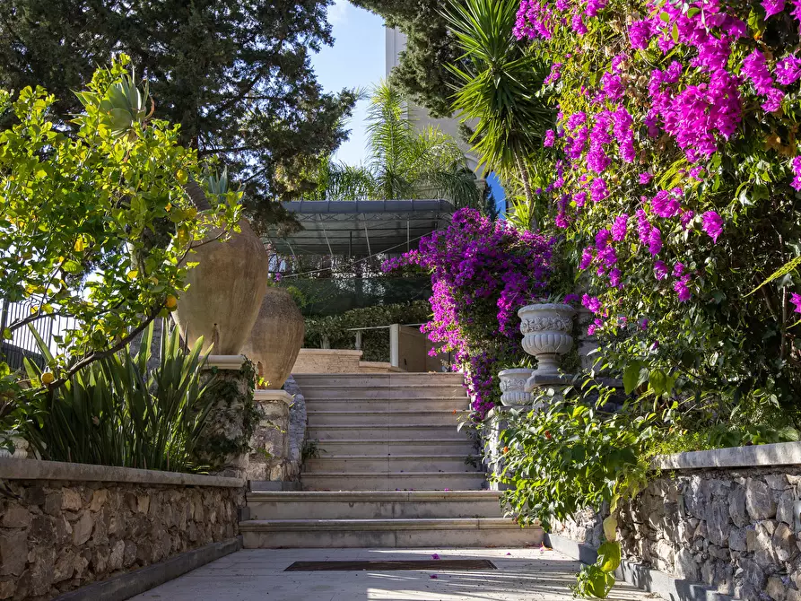 Immagine 99 di Villa in vendita  in Salita Giafari 25 a Taormina