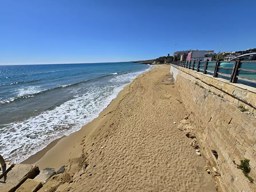 Immagine 57 di Villa in vendita  in lido di noto a Noto