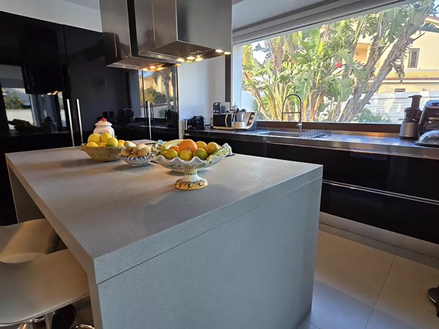 Immagine 11 di Villa in vendita  in Via Monti Nebrodi 64 a Siracusa