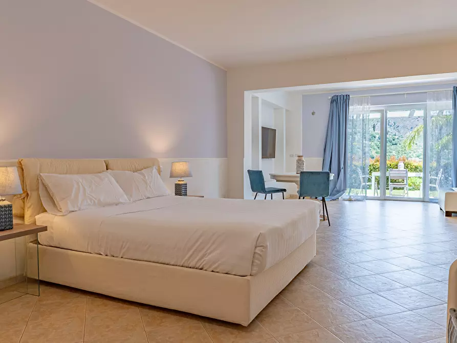 Immagine 81 di Villa in vendita  in Contrada Mastrissa a Taormina